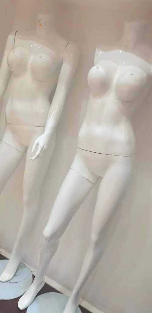 Mannequin resine