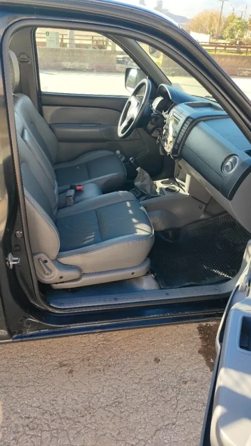 Mazda BT 50 2013 