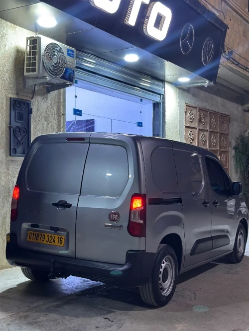 Fiat Doblo 2024 Italien