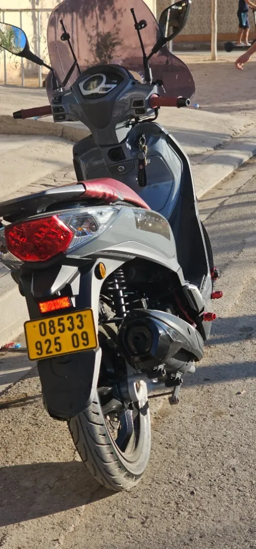 St St 2025