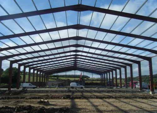 FABRICATION ET INSTALLATION CHARPENT METALLIQUE