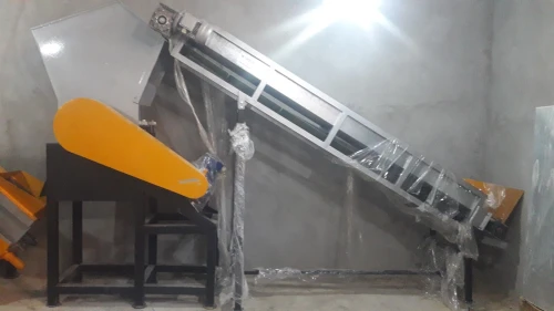 Matériel de recyclage plastique 