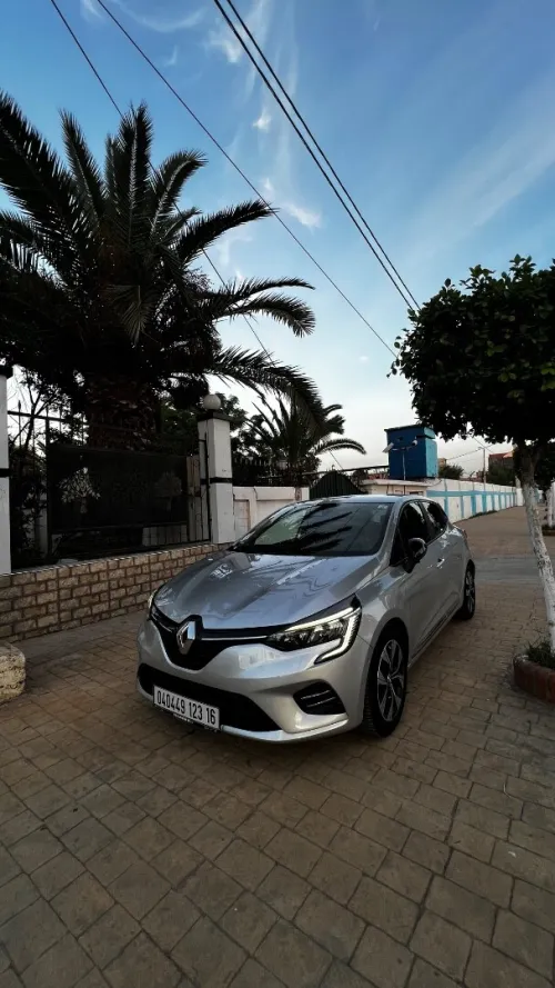 Renault Clio 5  2023 Evolution