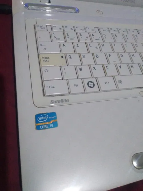 PC portable Toshiba 