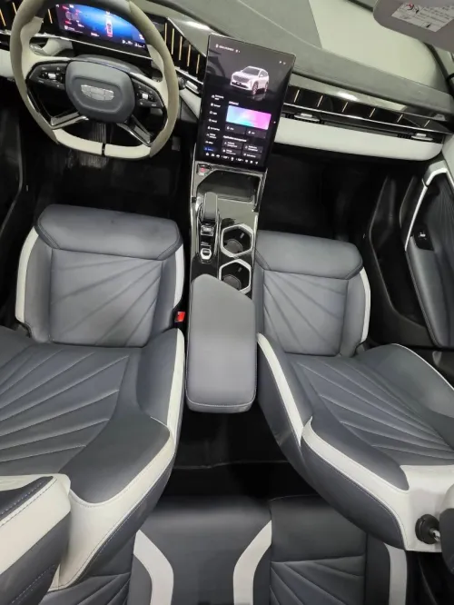 Geely Starray 2023 