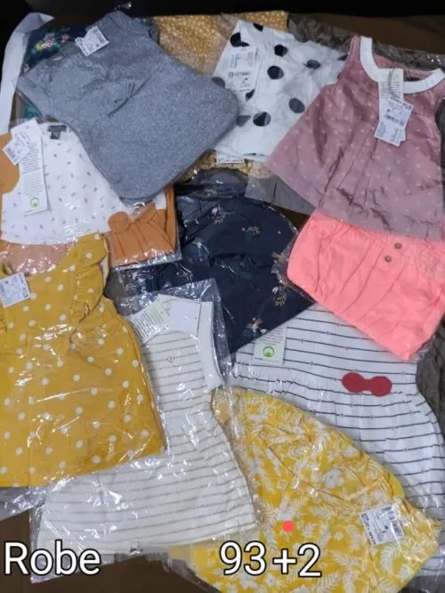 Vente lot de vêtements pour enfants بيع لو ملابس اطفال جملة 