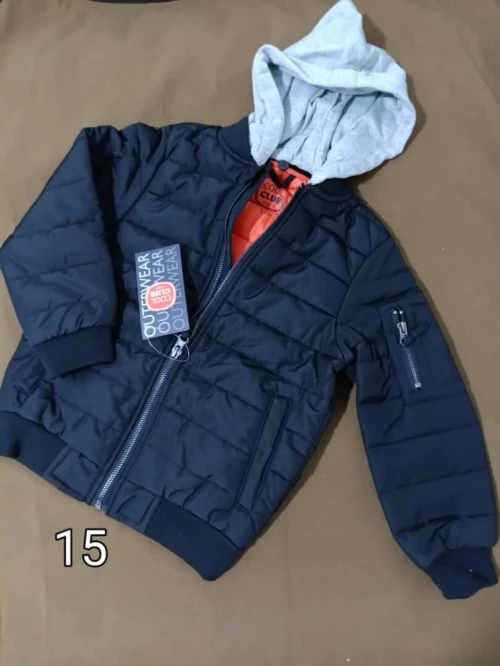 Vente lot de vêtements pour enfants بيع لو ملابس اطفال جملة 