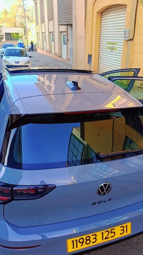 Volkswagen Golf 8 2025 R Black Edition 