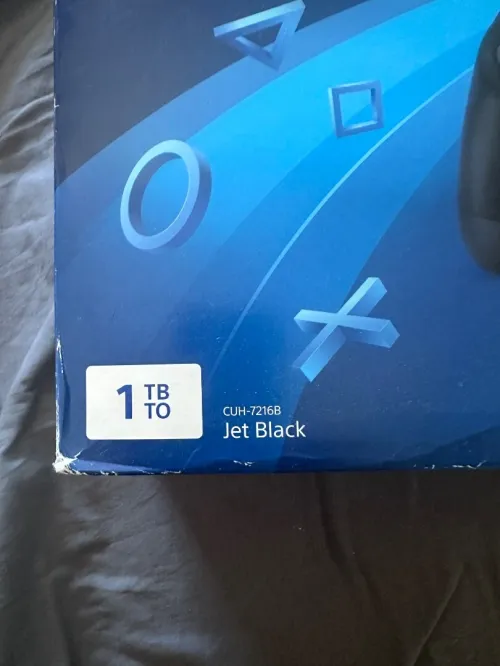 PS4 pro 1TO