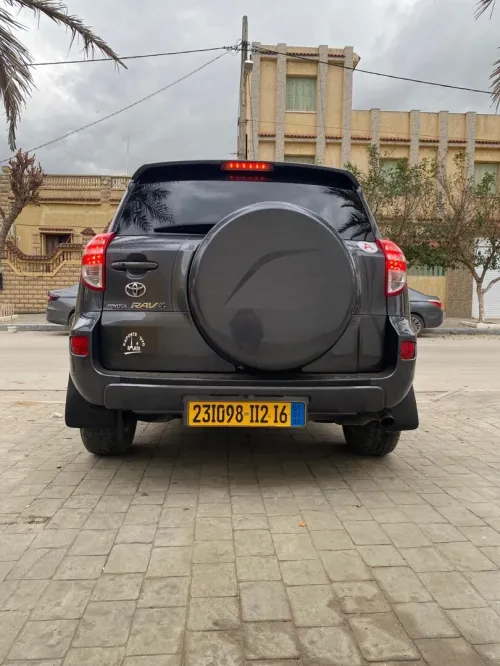 Toyota RAV4 2012 Dynamique