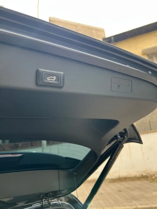 Volkswagen Golf 8 2025 R-Line