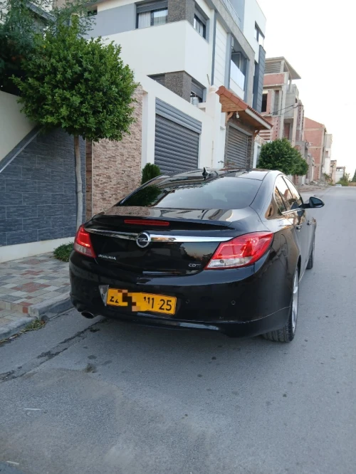 Opel Insignia 2011 OPC