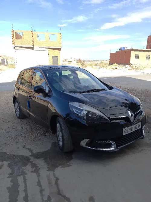 Renault Scenic 2012 Boss