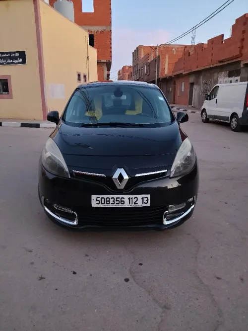 Renault Scenic 2012 Boss
