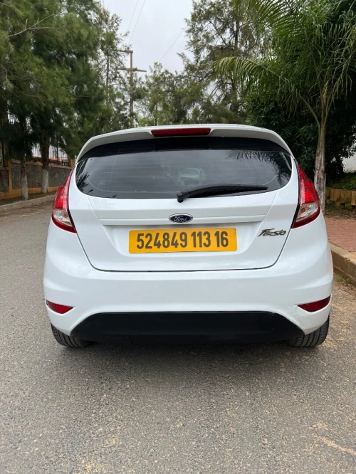 Ford Fiesta 2013 Trend Look