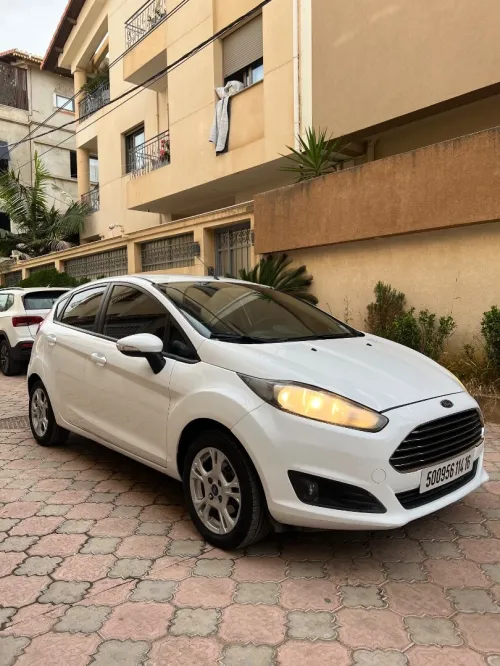 Ford Fiesta 2014 Trend Look