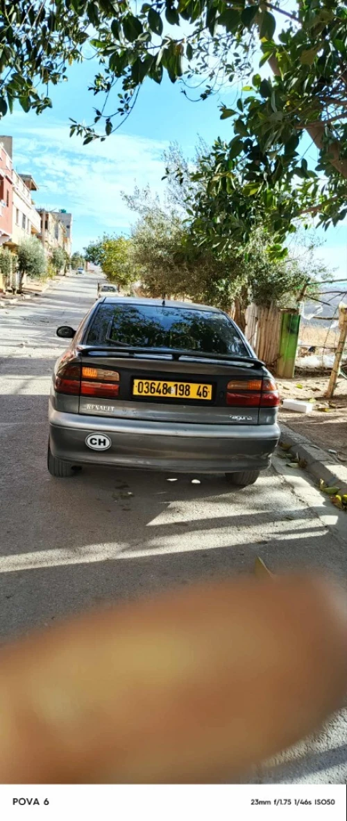 Renault Laguna 1 1998 Laguna 1