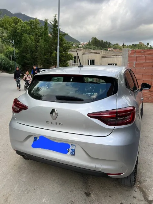 Renault clio 5 2022 tce