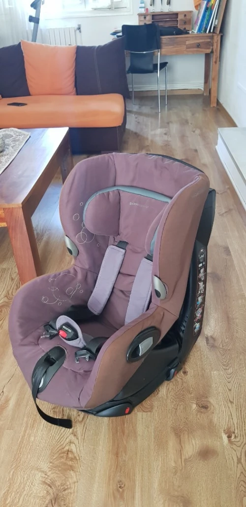 Siège auto pivotant Bébé Confort Axiss