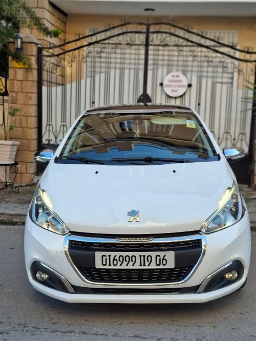 Peugeot 208 2019 Access Facelift