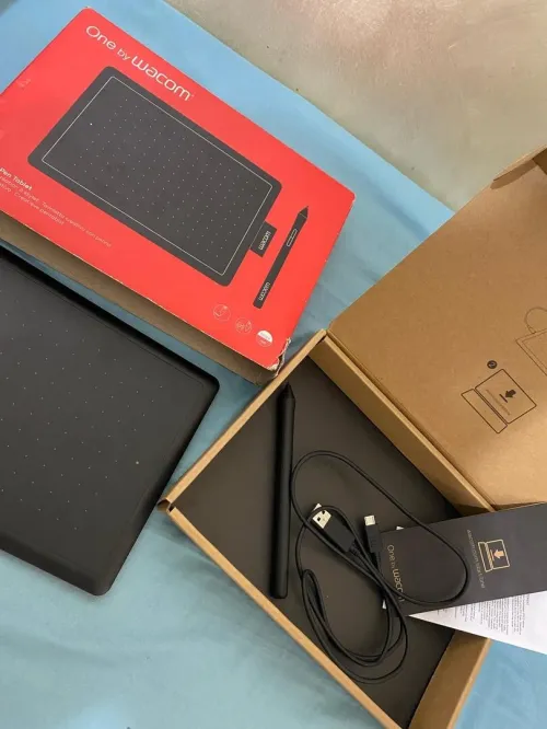 تابلت رسم للبيع Wacom (s)