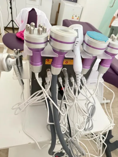 Je met en vente machine de cavitations 