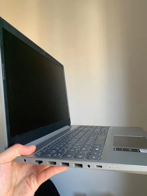 Lenovo i5 10th 20gb ram 256ssd 
