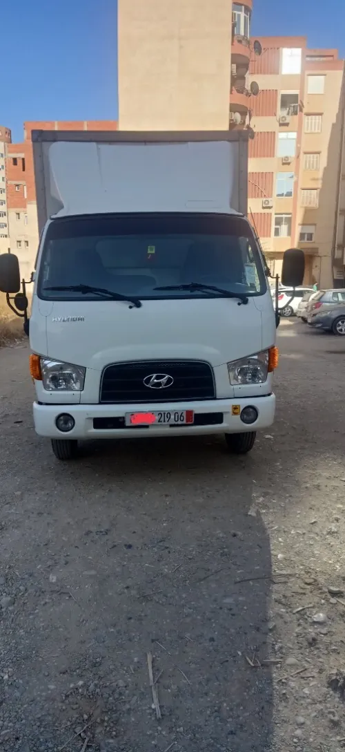 Hyundai HD65 2019