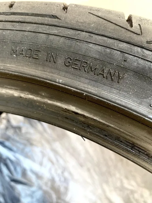 PNEUS GOOD YEAR 235/35R19