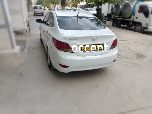 Hyundai Accent RB  5 portes 2018 GL DZ