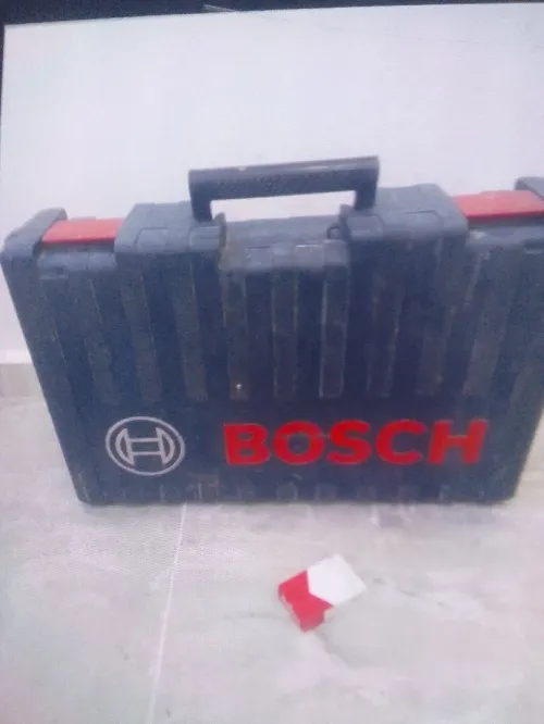 Marteau piqueur BOSCH