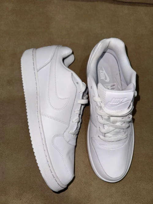 Nike court original neuf 