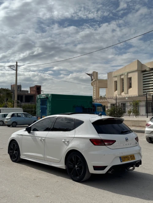 Seat Leon 2015 LINEA R+