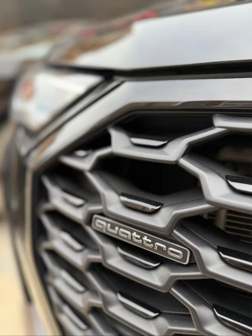 Audi Q3 2024 Sline