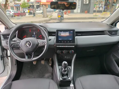Renault Clio 5  2023 Authentic