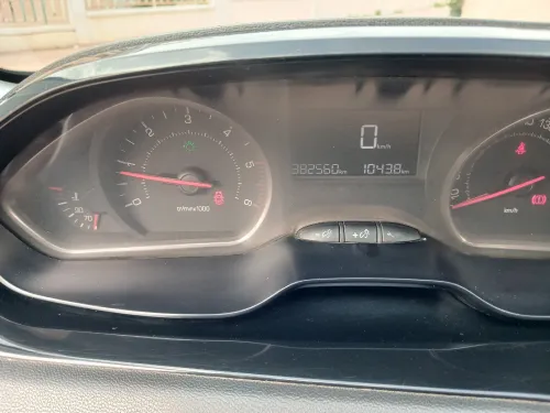 Peugeot 208 2013 Allure