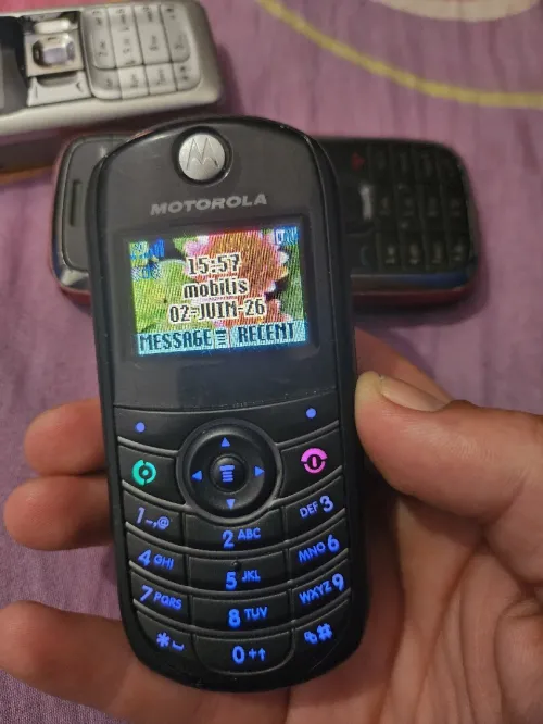 Motorola C139