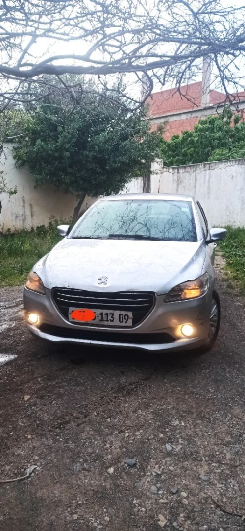 Peugeot 301 2013 Allure