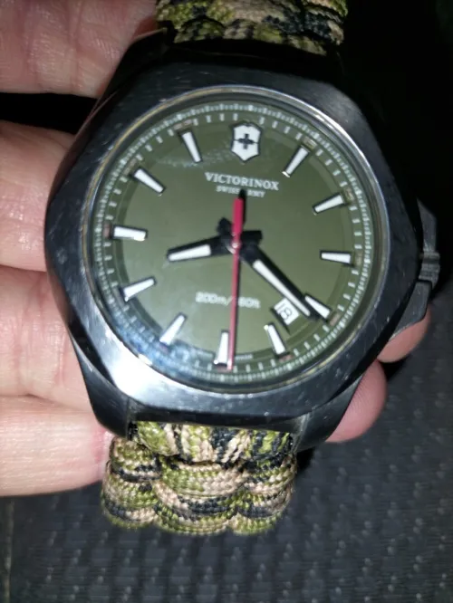 Montre classique victorinox