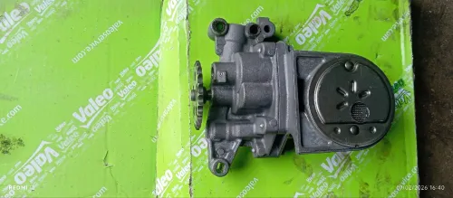 Pompe 1.2 vti et 1.6 vti et 1.4 206 casse