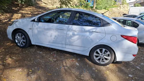 Hyundai Accent RB  4 portes 2018 