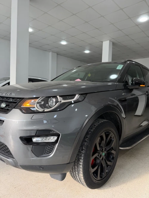 Land Rover Sport Discovery HSE 2019 07 places 4*4