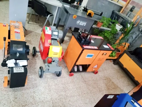 Machines de ferraillage et de façonnage de rond à béton الات تشكيل و ثني الحديد