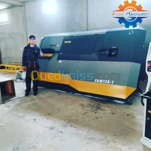 PLIEUSE D'ÉTIRAGE DE BARRE D'ACIER CNC / BENDER D'AGITATION DE BARRE D'ACIER CNC