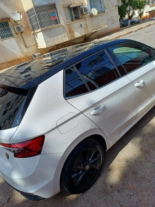 Skoda Fabia 2022 Style (avec toit panoramique)
