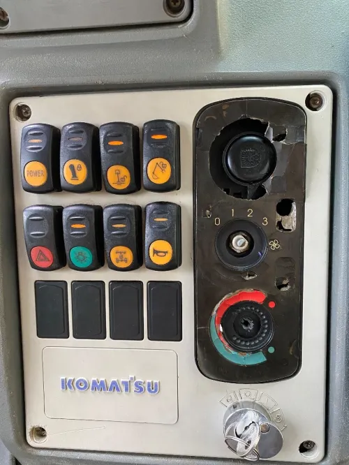 Comatsu Wb93r 2009