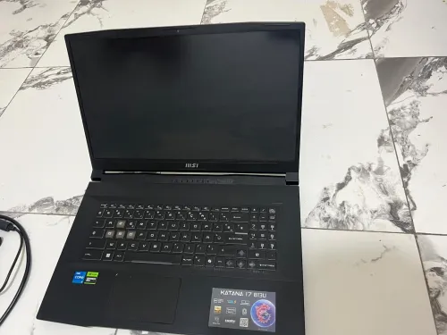 Msi katana 17 B13