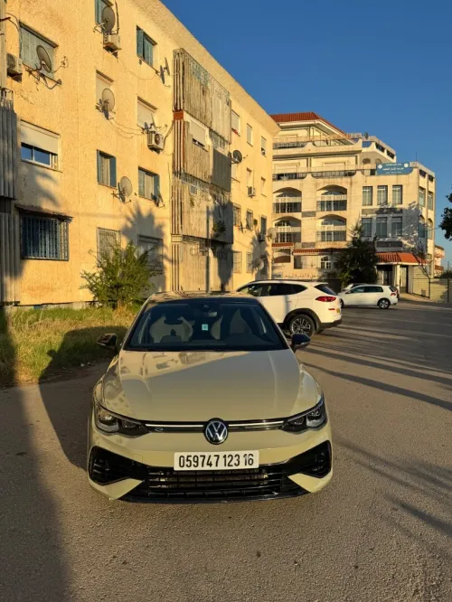 Volkswagen Golf 8 2023 R