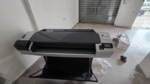 Traceur hp t795