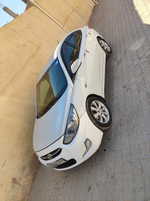 Hyundai Accent RB  4 portes 2018 Accent RB  4 portes